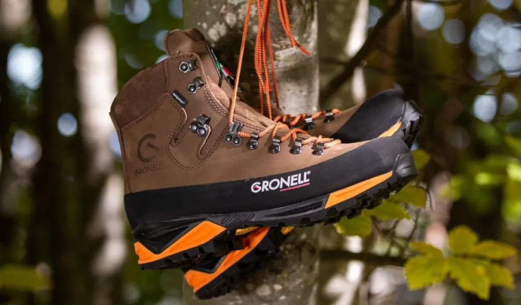 Come scegliere i giusti scarponi da trekking