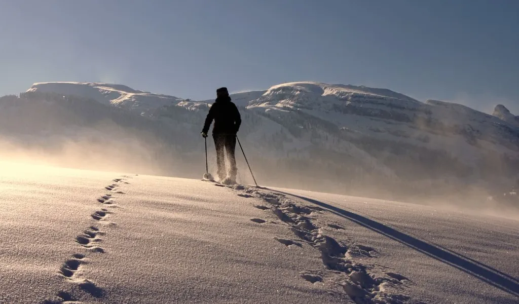 Trekking sulla neve: 5 consigli per scegliere la giornata ideale (ed evitare inconvenienti)